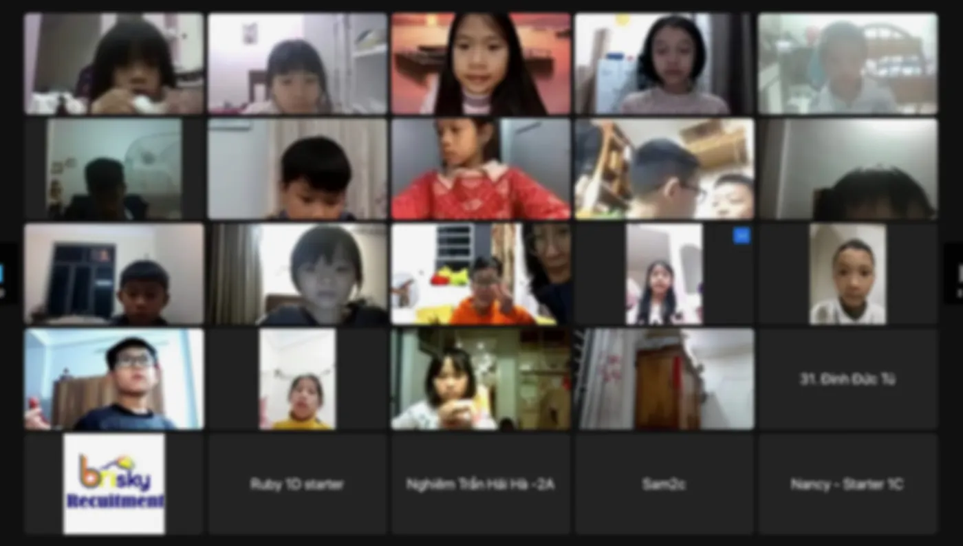 Lớp online Brisky đã làm mờ thông tin học sinh